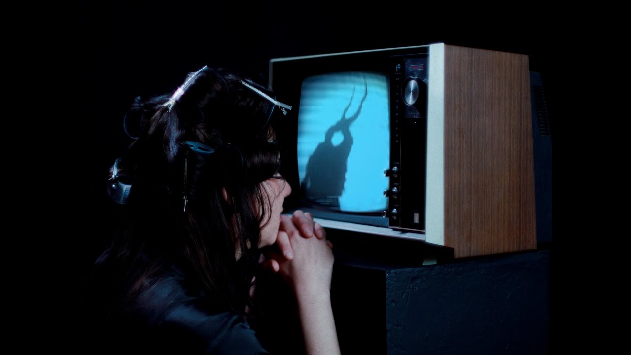 Circuit des Yeux - "Truth" (Official Music Video) video thumbnail