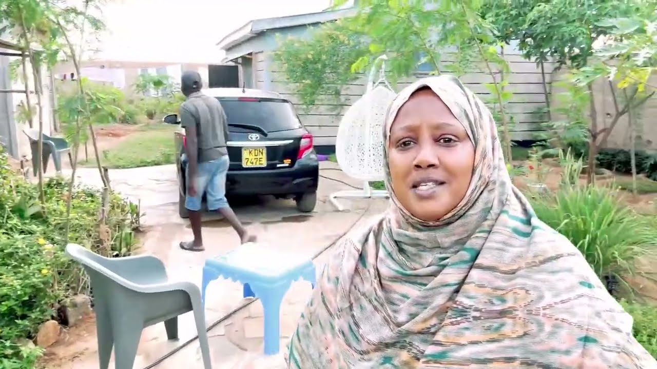 AAYE WAA XAASIDAD SI KASTA OO AAD NOLOL U SAMAYSATO AAYEADAA AMA ILMAHAAGA AAYADOOD BAA KU DULMAYSA