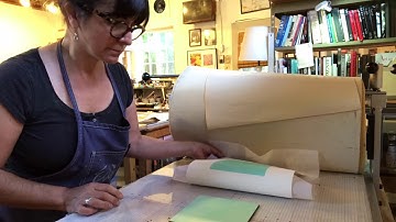 In the Studio with Elise Wagner: Inking & Printing an encaustic collagraph
