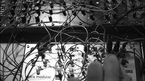 AE Modular Kastle Core-a Volca Sync Tr09 Master - Experimental tekno