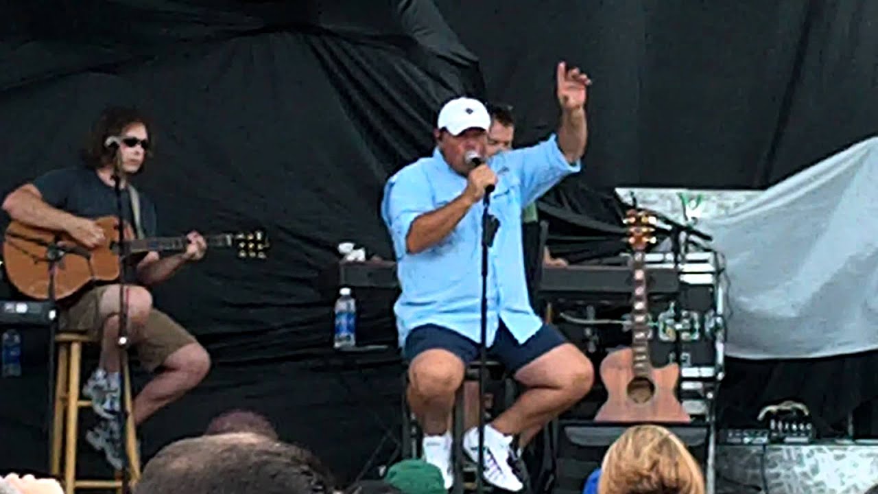 Sammy Kershaw SHE DON'T KNOW SHE'S BEAUTIFUL Live 5/31/12 Hugefest Cape Coral Florida
