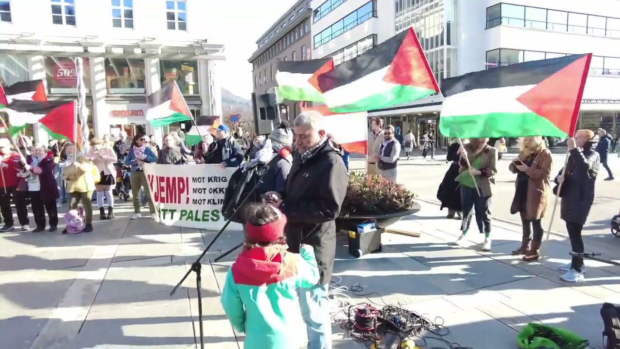 Diktlesing: «Rykk frem!» av Samih al-Qasim