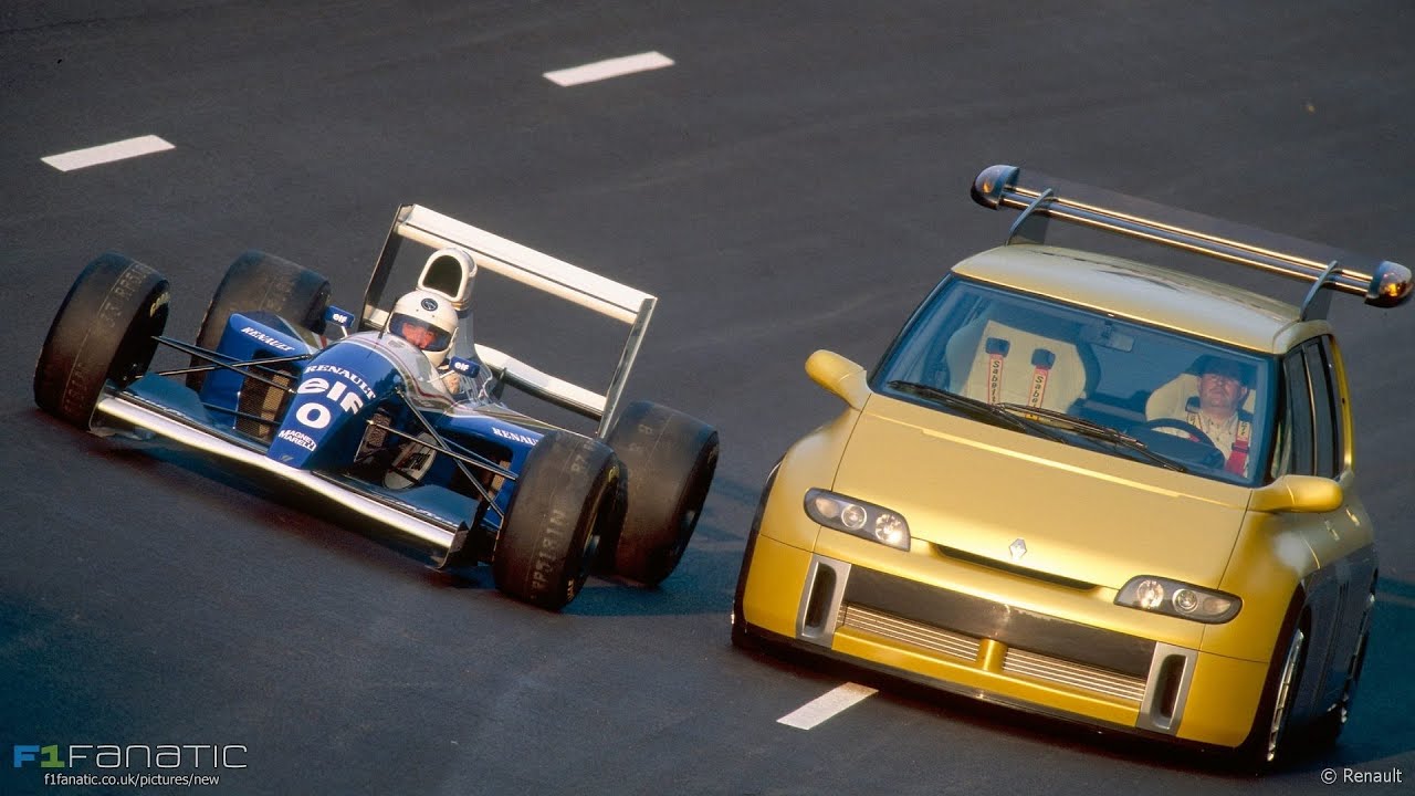 ac Paul Ricard Williams Renault FW15C Vs Renault Espace F1 Track 2 laps TV view 32/9