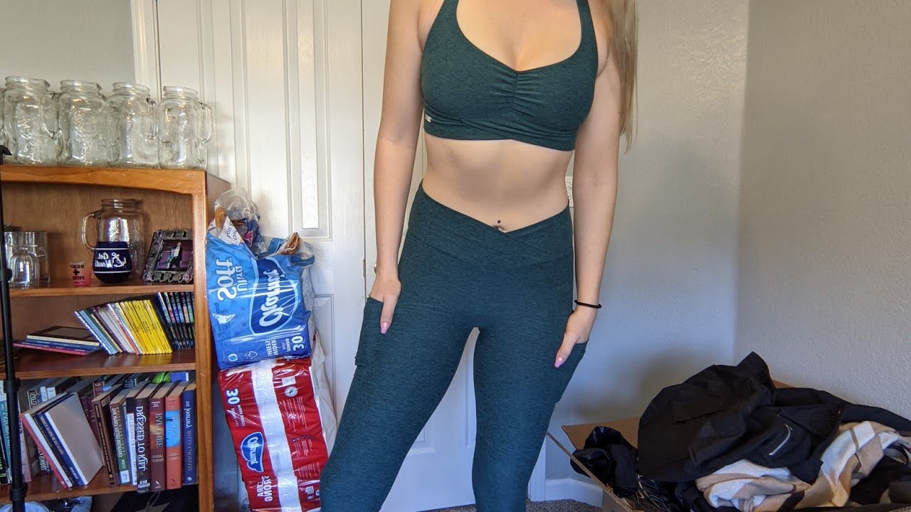 bombshell leggings review