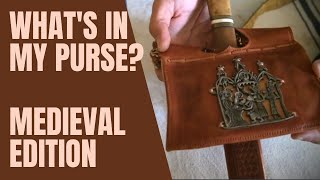 What&#39;s in my purse - Medieval edition