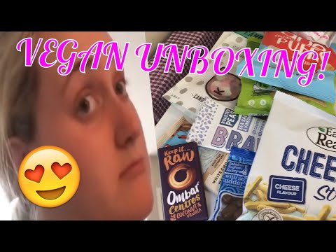 the-vegan-kind-unboxing!-[vegan-snacks-&-goodies]