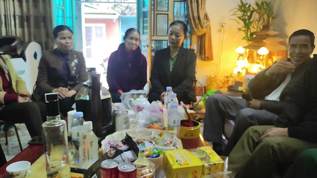 Lượn tại nhà chị ngần quảng uyên 