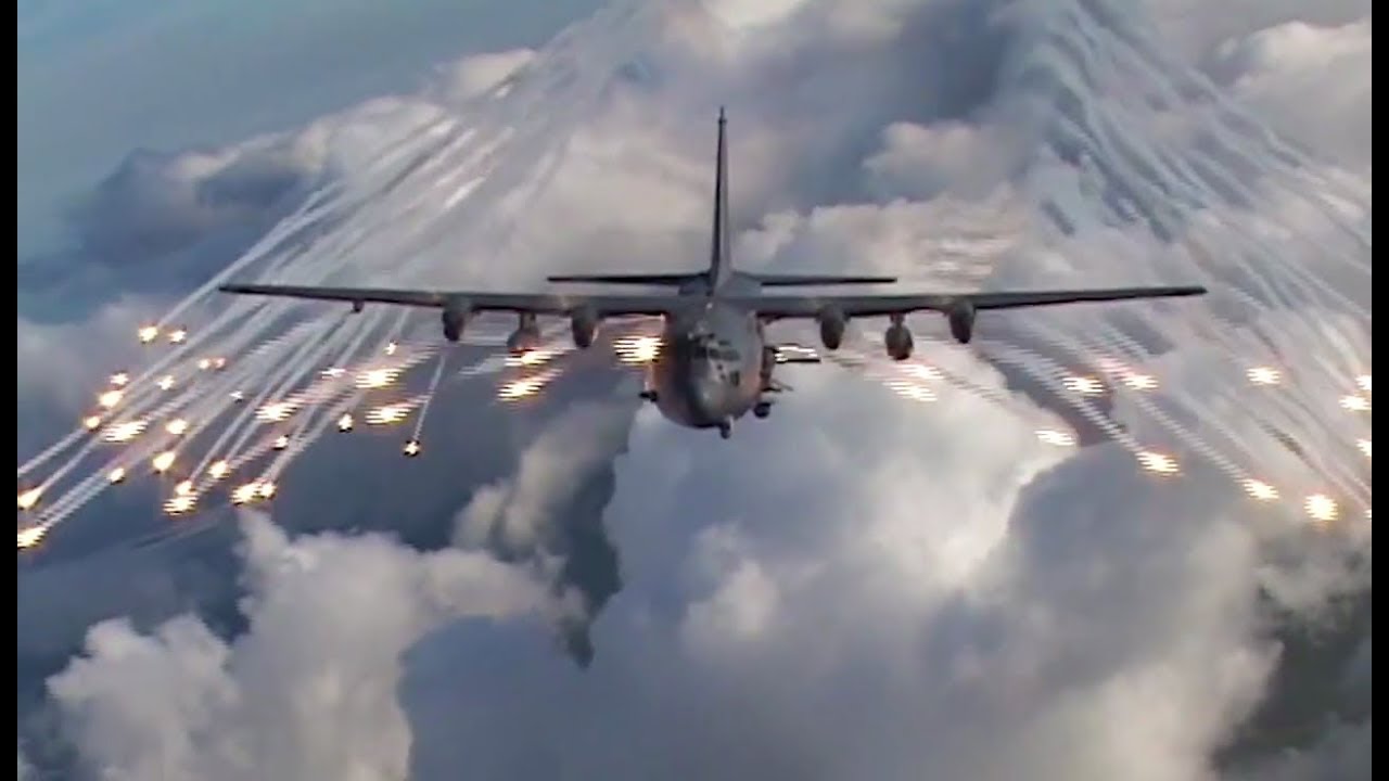 Anerkendelse Normal subtraktion Lockheed AC-130 gunship, feature video - YouTube