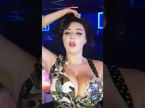 صافيناز اجمل رقص على طبله نار 