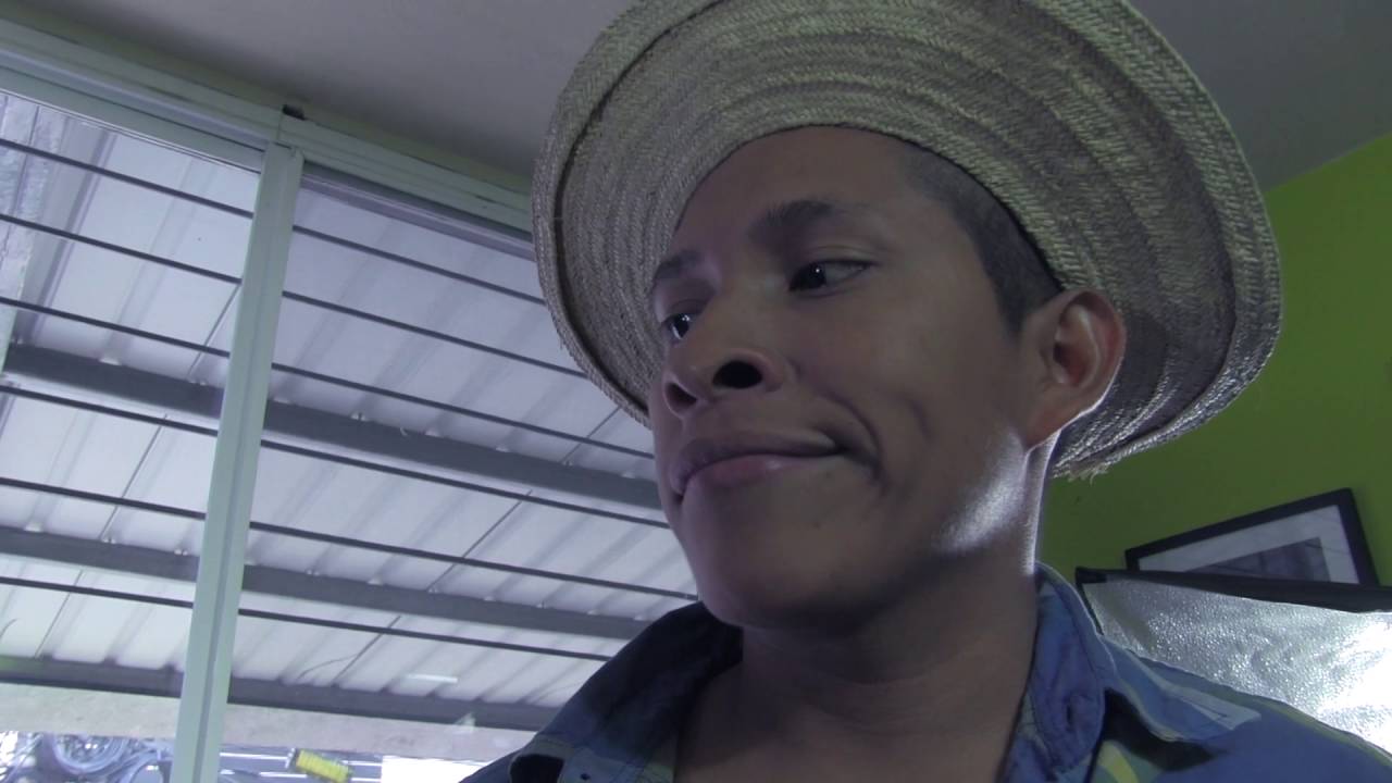 ABURRIDOS EN CASA POR LA LLUVIA (Chacarón & El Primo)