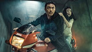 Father and Daughter Destroy Kidnappers - The Furious Clip (2026) Xie Miao, Joe Taslim
Watch the official clip from The Furious! In theaters June 12, 2026.
After the daughter of Wang Wei is kidnapped by a criminal network and he receives no help from the corrupt police, Wei sets out on a rampage to find her himself. His only ally is Navin – a relentless journalist whose wife has mysteriously disappeared. Fueled by a furious vengeance, the unlikely duo ruthlessly fights against the kidnappers in this explosive martial arts showdown.
© Lionsgate Father and Daughter Destroy Kidnappers - The Furious Clip (2026) Xie Miao, Joe Taslim