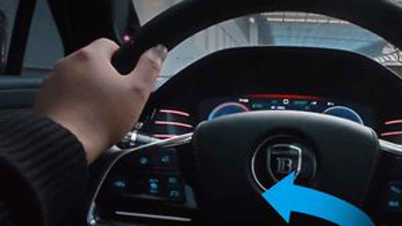 分屏主题加高德地图，这个春节免费到底！ 比亚迪老车主春节免费主题推荐给你，完全免费！#比亚迪桌面软件  #比亚迪车机软件  #比亚迪老车主  #嘟嘟桌面  #高德地图