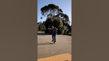 Practicing Nose Manuals #shorts #skateboarding #skateboardprogression