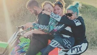 Un dia con Karol G y su Familia en Colombia 💙 (2021)