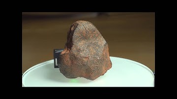 Millbillillie 27,5 Gramm Meteorite with many nice flowlines