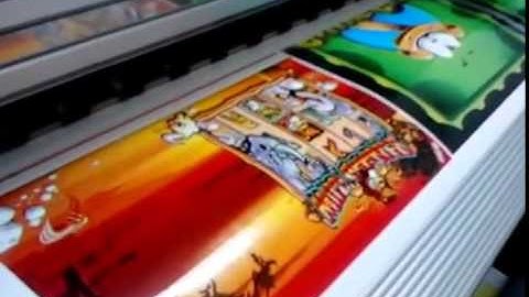 Mutoh ValueJet 1604 printing