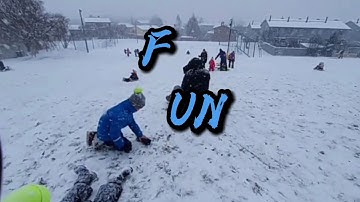 VLOG INTRO (OFFICIAL ENTRIES)