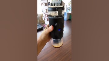 ماكينة صنع قهوة اسبريسو كهربائية صغيرة محمولة ببطارية مدمجة