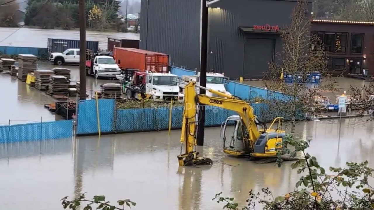Chaos in Washington Today! Flooding Atmospheric River Swept Away Homes ...