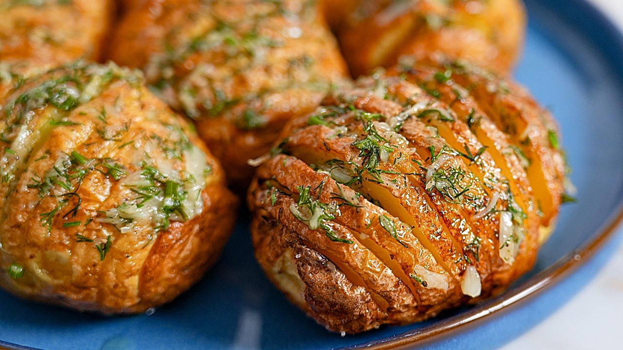 ИДЕАЛЬНАЯ картошка ☆ Весь секрет в соусе! ОЧЕНЬ вкусный и простой рецепт в духовке