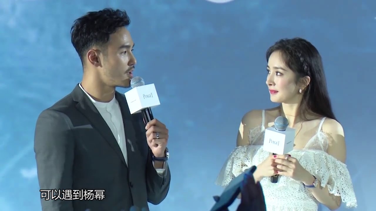 杨幂穿白裙秀香肩  自称嘴损常怼阮经天 《芒果捞星闻》Mango Star News【芒果TV精选频道】