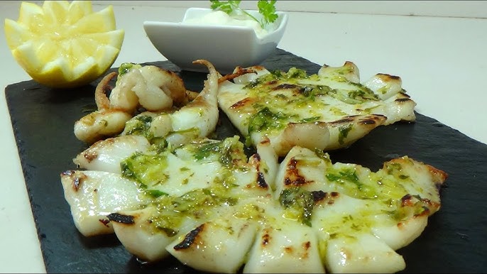 Sepia a la plancha con ajo y perejil, una receta sencilla y para todos los gustos 11 Merca2.es ¿Con qué acompañar la receta de sepia a la plancha con ajo y perejil: consejos y sugerencias