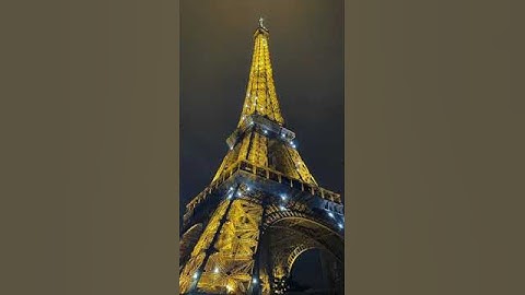 Beautiful Eiffel Tower in Night #shorts #ytshorts #trending