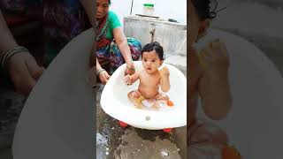 Agastya's first bath in tub #firstcry #babyactivity #babycare#babyboy #babybath