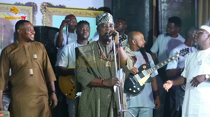 K1 DE ULTIMATE REFOCUSING INTO CLASSICAL MUSIC AS HE ENERGIZES THE FANS