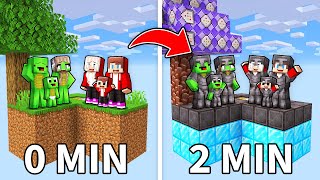 Mikey Family and JJ Family Skyblock Changes Blocks Every Minute in Minecraft (Maizen)