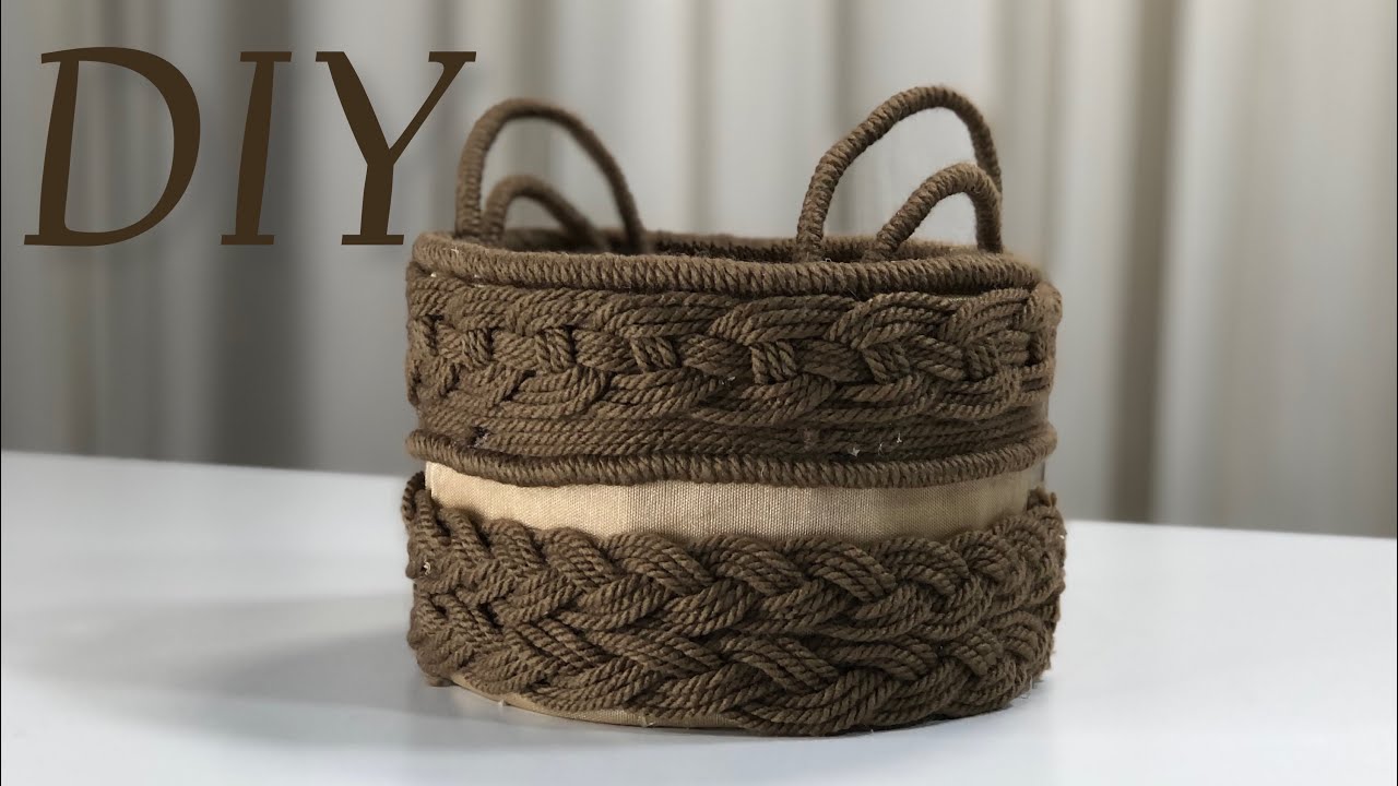 DIY!😍 MADE A BASKET OUT OF REGULAR YARN AND LEFTOVER CARDBOARD. BEST