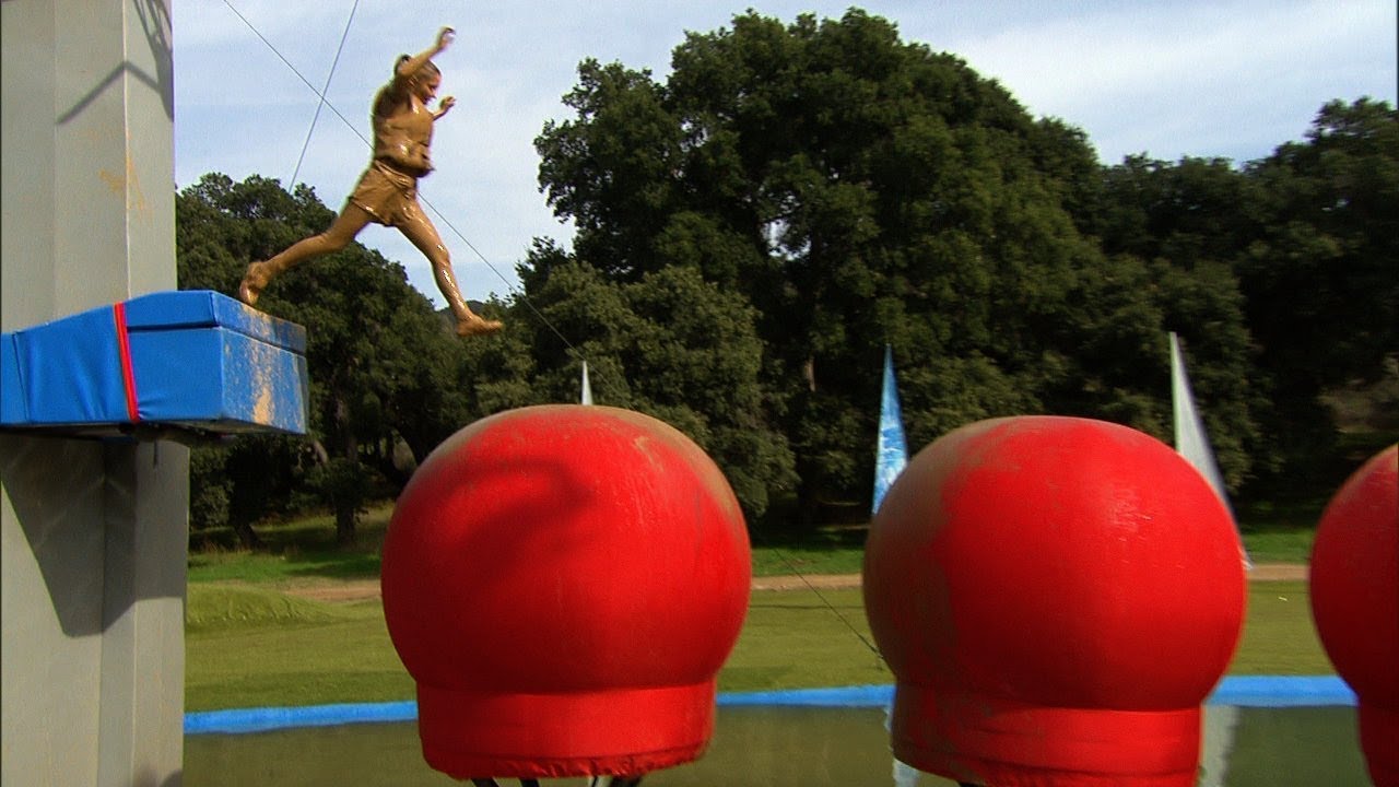 полоса препятствий в армии. Wipeout полоса препятствий. полоса препятствий в америке. полоса препятствий сша. полоса препятствий американское шоу.