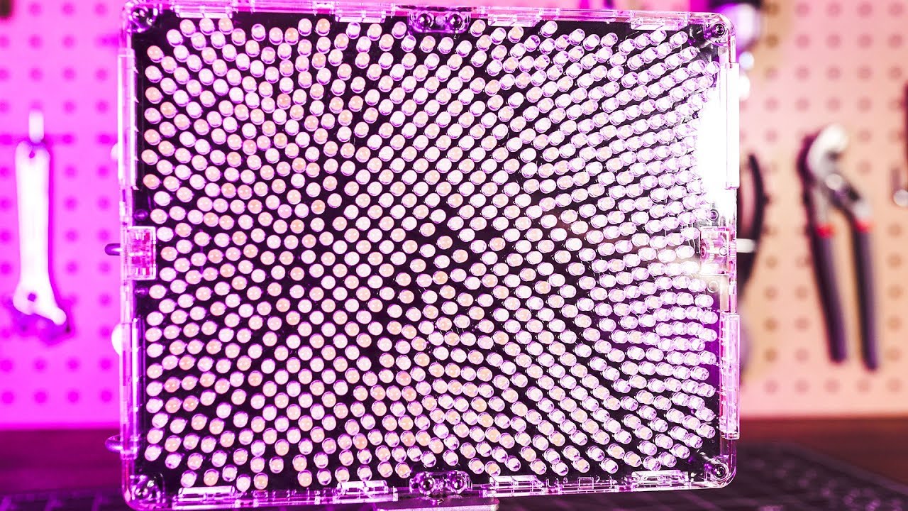 Aputure amaran Tri-8c LED ライト 改造・傷多し Aputure amaran Tri-8c LED ライト 改造・傷多し