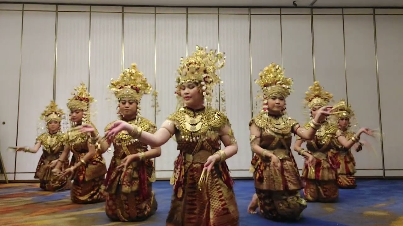 Tari tanggai palembang   Sanggar Bedirudat