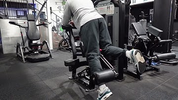 Single Leg Kneeling Hamstring Curl - Nautilus