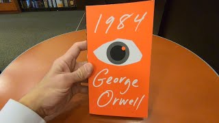 1984 GEORGE ORWELL BOOK CLASSIC BOOKS CLOSE UP AND INSIDE LOOK