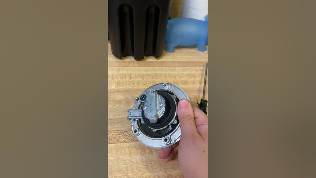 Stuck gas cap on motorcycle no drilling or tank removal YouTube