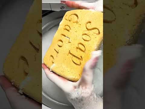 #New #sponges 🙂‍↔️🫧🤍 #laundry #asmr #spongesqueezing #oddlysatisfying #cleaning #suds #trending