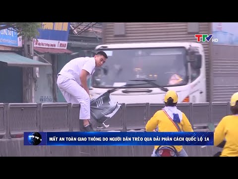 Video Thanh Hóa: Mất An toàn giao thông do người dân trèo... - youtube