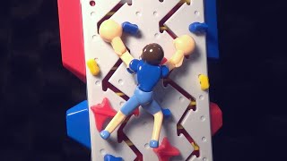 【スポーツ系 パーティーグッズ】ボルダリングレース エポック社 bouldering ロッククライミング オリンピック種目 日本おもちゃ大賞 人形 壁のぼり クライマー 玩具 Climb game screenshot 4