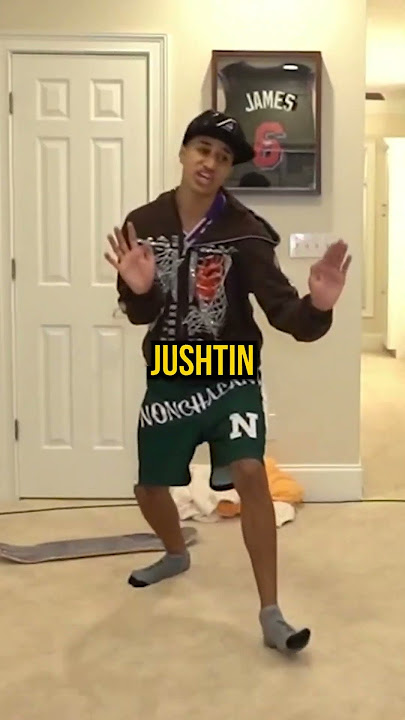 Tota Randomly Sings Baby By Justin Bieber 🤣