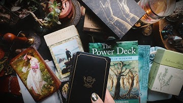 Brutally Decluttering my Tarot and Oracle Deck Collection // Video 2 // I