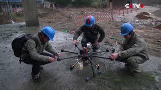Flame Throwing Drone Helps Remove Net on UHV Power Line