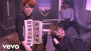 Thompson Twins - We Are Detective (Video)