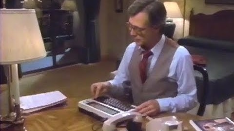 Selling the Model 100 RadioShack Training Video