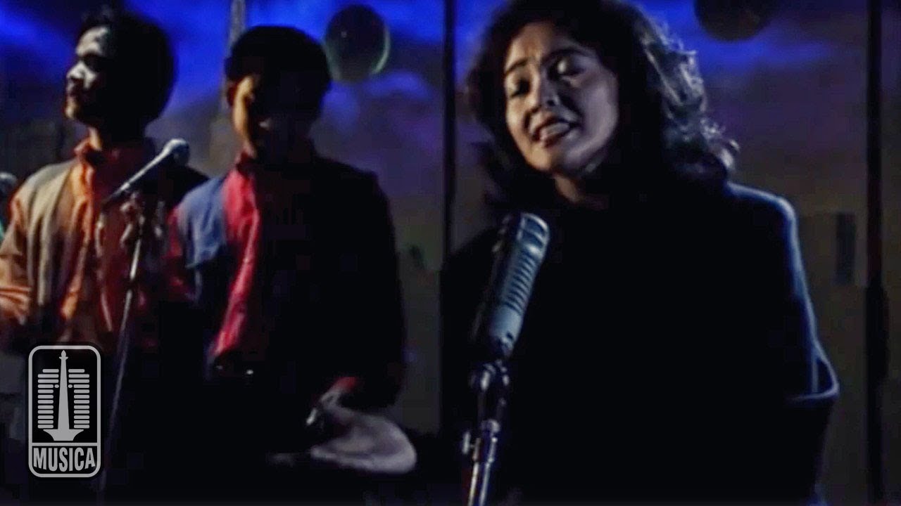 Andi Meriem Mattalatta - Mudahnya Bilang Cinta (Official Music Video)