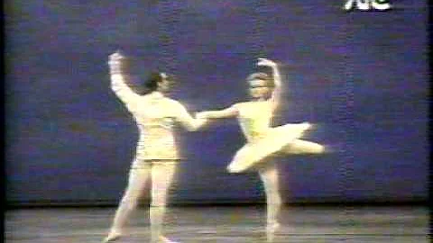 Leslie Collier  Erek Muhamedov pas de deux Bella D...