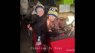 Minion-inspired "Yellow Guy Winter Hats" screenshot 5