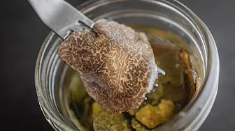 Homemade Truffle Carpaccio (Preserved Truffle Slices in Oil)