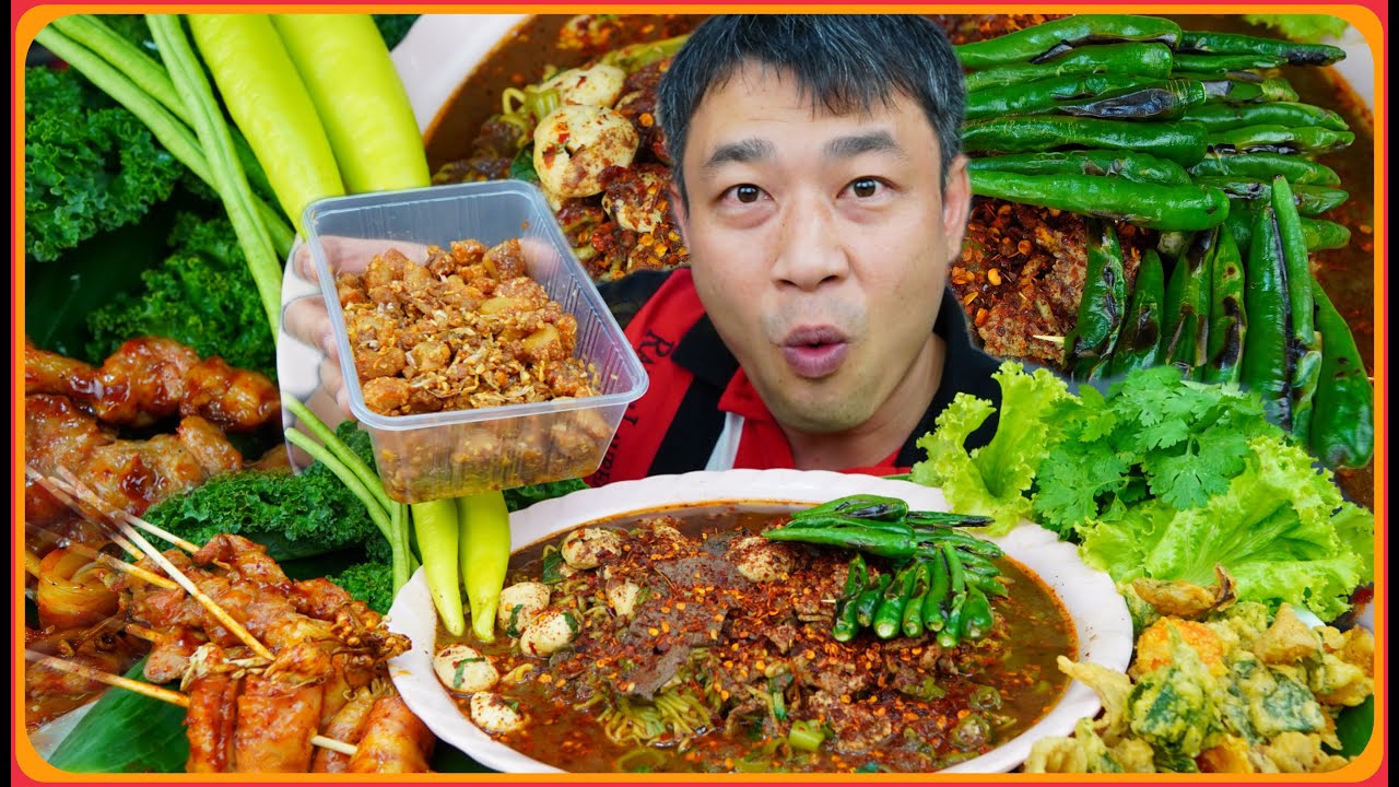 ก๋วยเตี๋ยวน้ำตก พริกเผาจิ้มกะปิ ปิ้งย่างหม่าล่า เทมปุระผัก มีผักแคลราชาผัก ด้วย -8/12/2021-